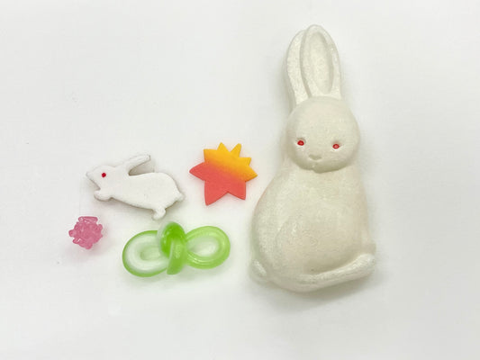 そっとひらくと うさぎ うさぎ 秋 紅葉(小) 4個入