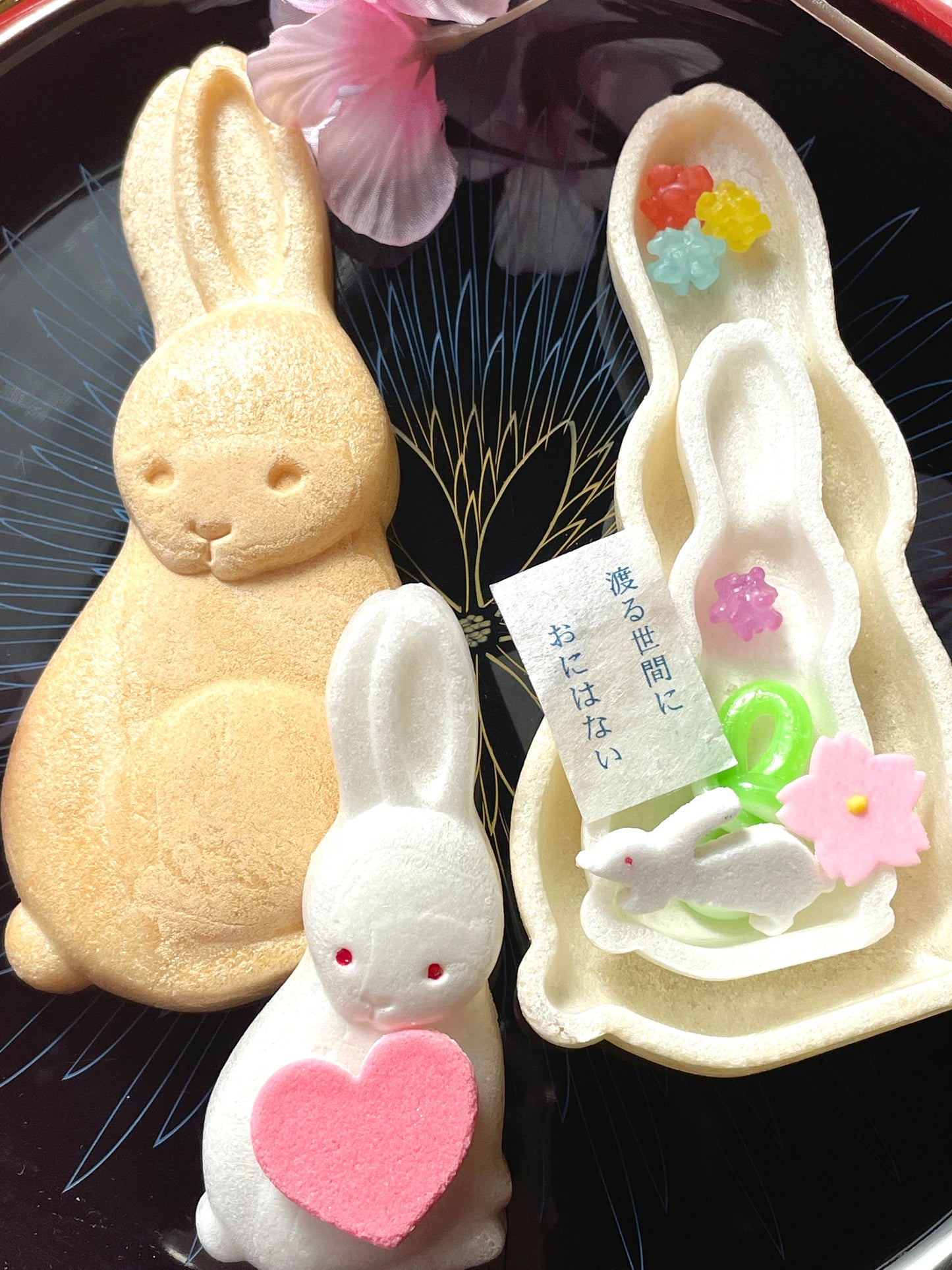 そっとひらくと うさぎ うさぎ 春(小) 4個入