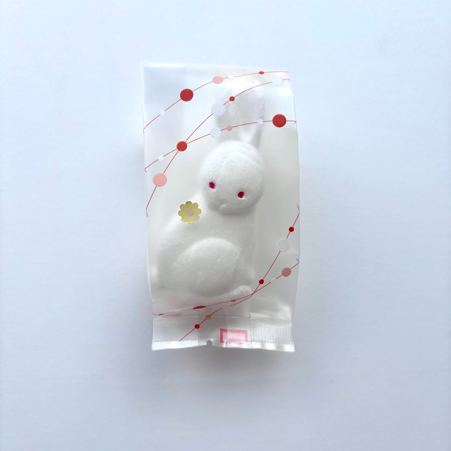 そっとひらくと うさぎ うさぎ　撫子（小） 4個入